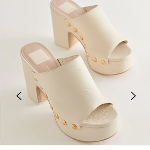 DOLCE VITA EMOL HEELS OFF WHITE LEATHER- SIZE 6.5